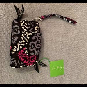 Vera Bradley Bags - Vera Bradley Canterberry Magenta Wristlet Vera Bradley Bags - Vera Bradley Canterberry Magenta Wristlet